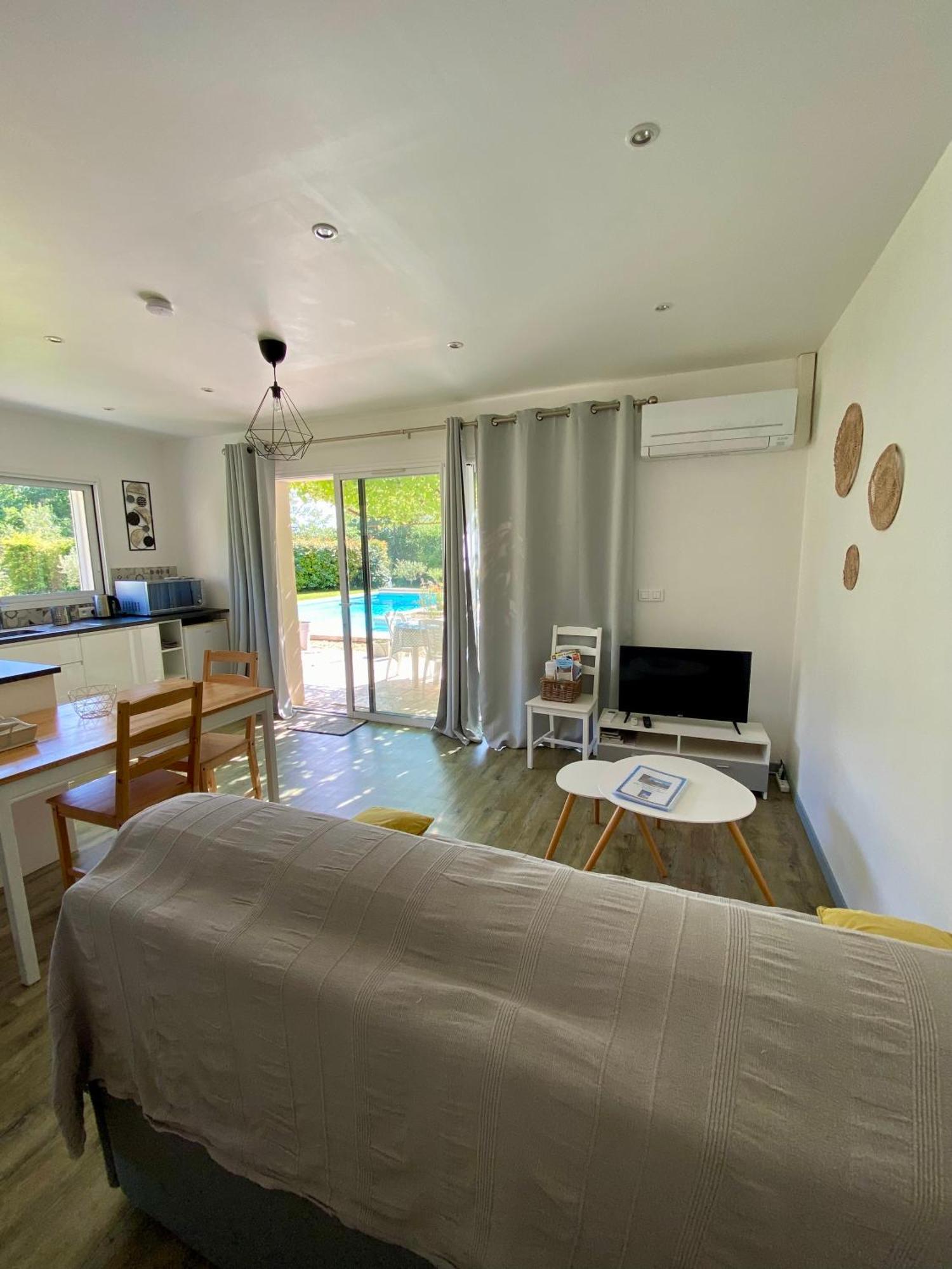 La Petite Maison Robion en Luberon Rum bild