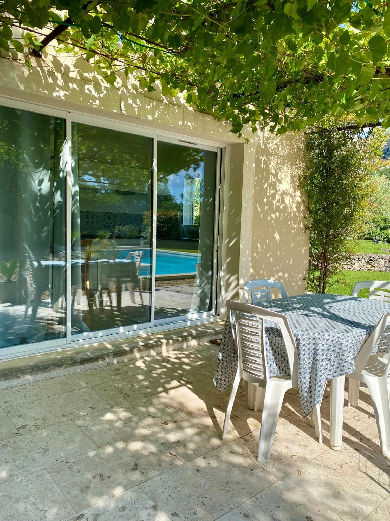 La Petite Maison Robion en Luberon Rum bild