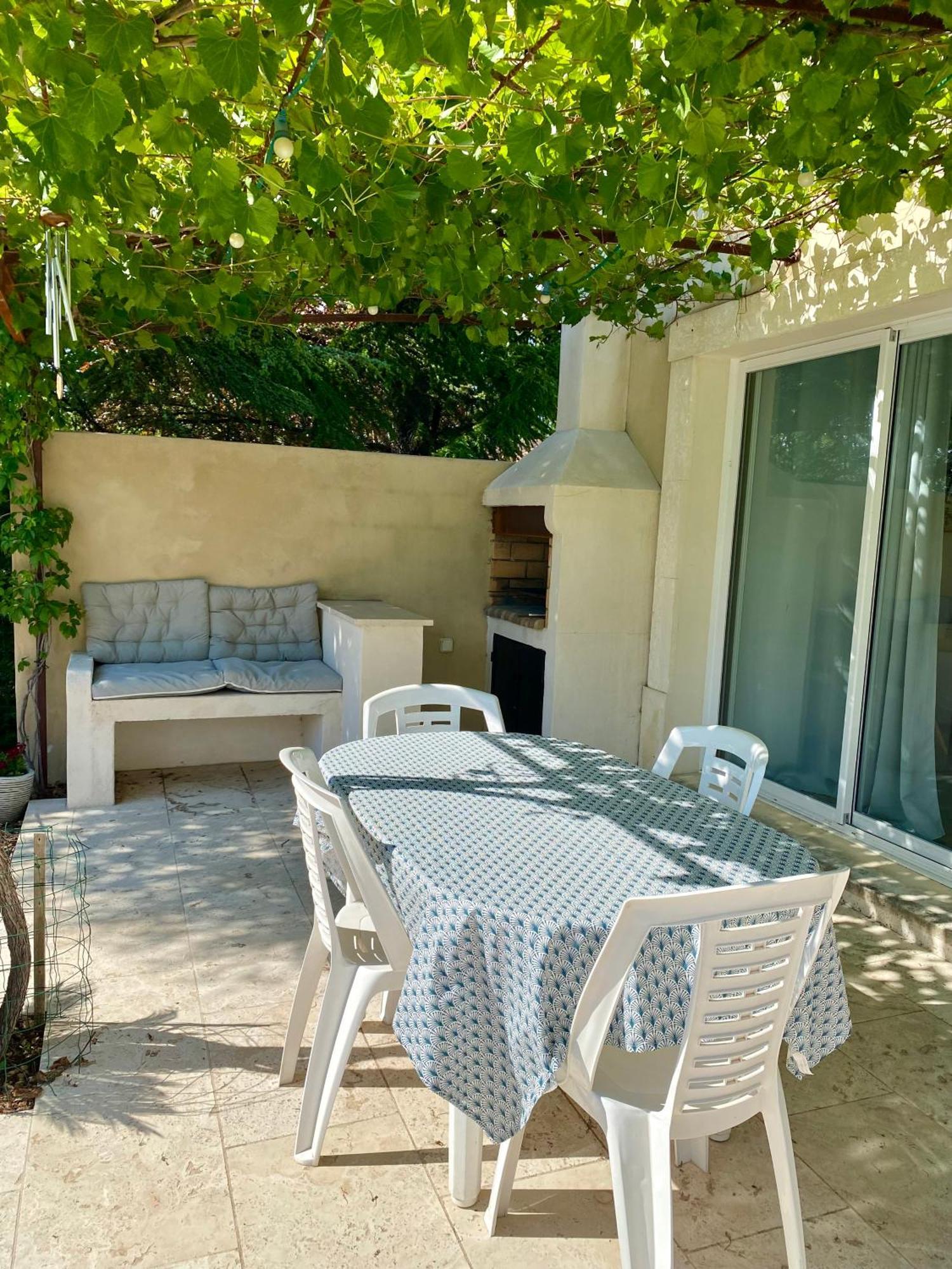 La Petite Maison Robion en Luberon Rum bild