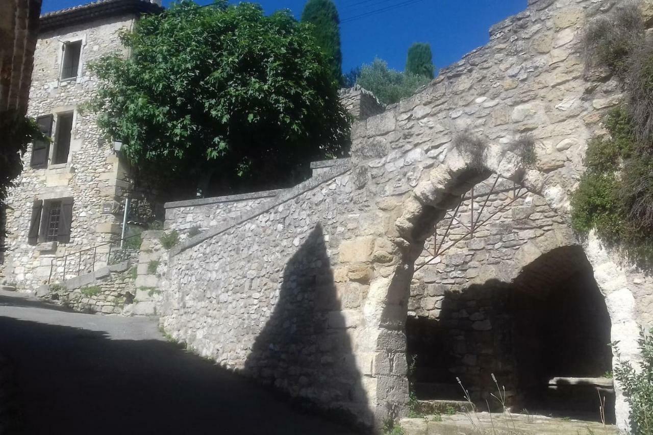 La Petite Maison Robion en Luberon Exteriör bild