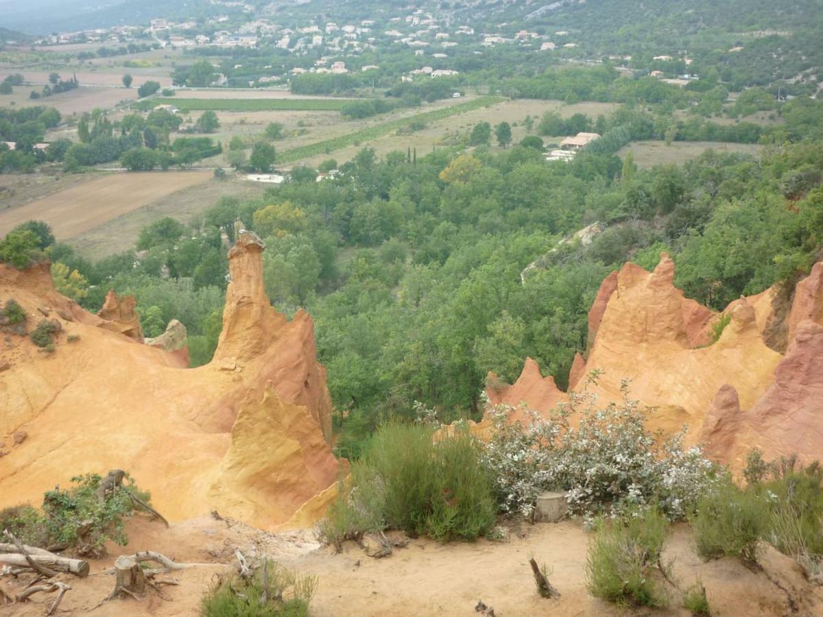 La Petite Maison Robion en Luberon Exteriör bild